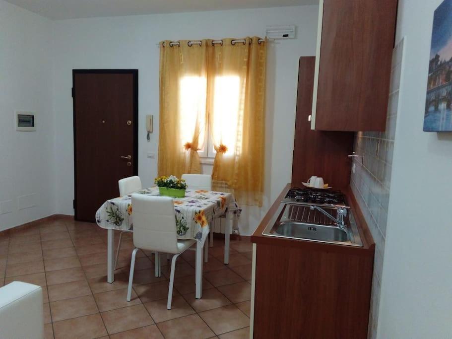 Appartamento Casa Di Cristina Fiumicino Esterno foto