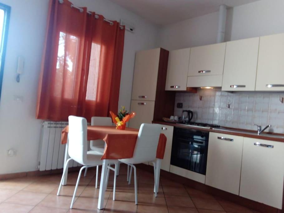 Appartamento Casa Di Cristina Fiumicino Esterno foto